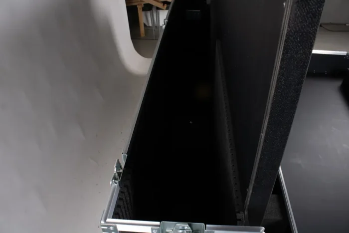 NEC 984Q Flightcase – Bild 4